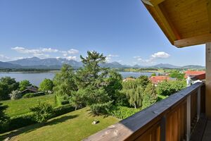 Blick vom Balkon über den Hopfensee